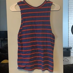 Muscle tank